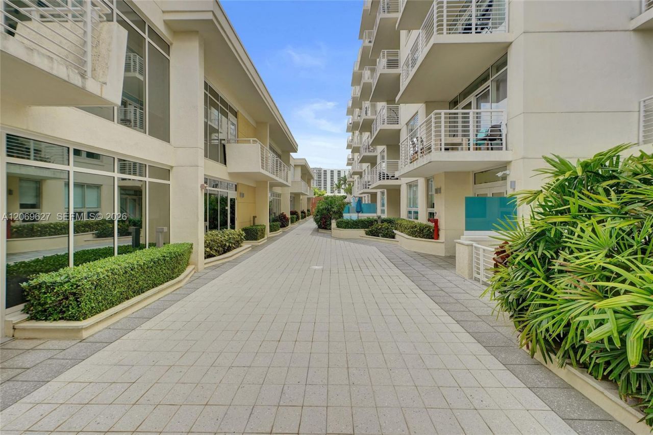3250 NE 1st Ave , Unit 511, Miami, FL 33137 Photo