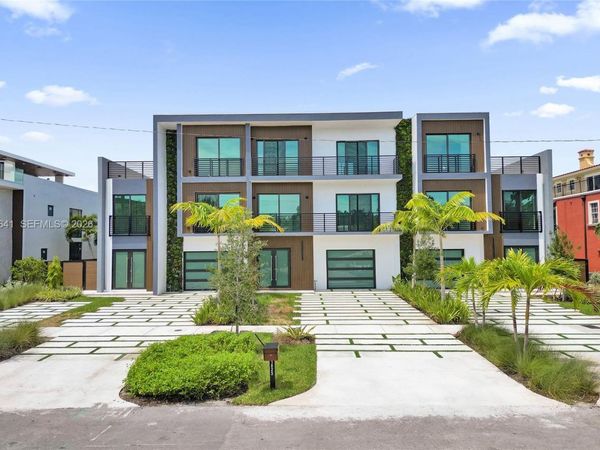 1821 NE 26th Ave , Fort Lauderdale, FL 33305