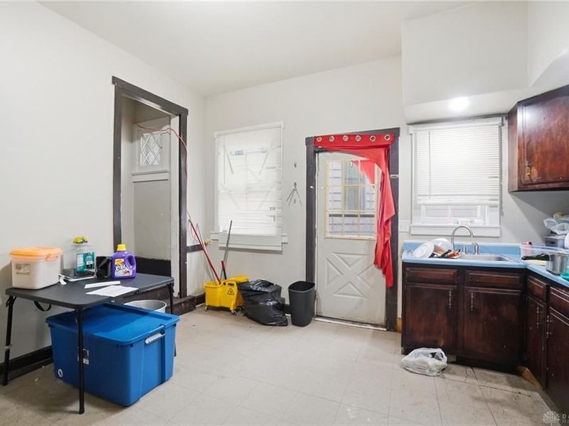 1501 E High Street, Springfield, OH 45505 Photo 21