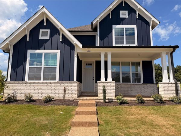 400 OAK HAVEN CIR, Oakland, TN 38060