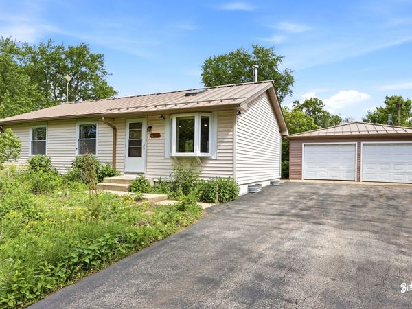 1508 Poplar Street , McHenry, IL 60051