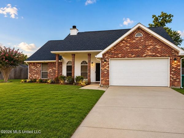 13093 Glennwood Place, Gulfport, MS 39503