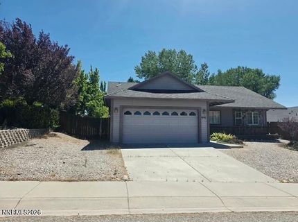 991 Sunnycrest Drive, Carson City, NV 89705 Photo