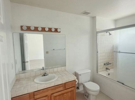 991 Sunnycrest Drive, Carson City, NV 89705 Photo