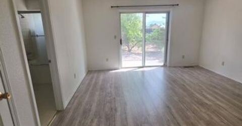 991 Sunnycrest Drive, Carson City, NV 89705 Photo