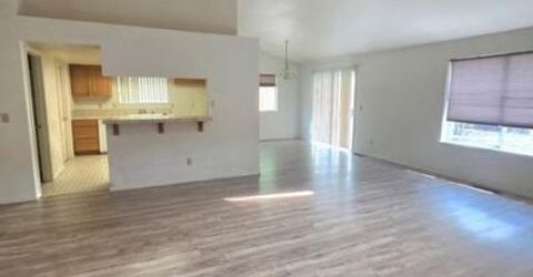 991 Sunnycrest Drive, Carson City, NV 89705 Photo