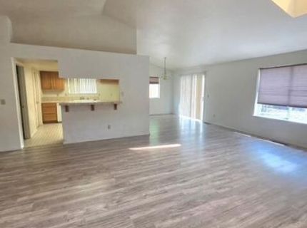 991 Sunnycrest Drive, Carson City, NV 89705 Photo