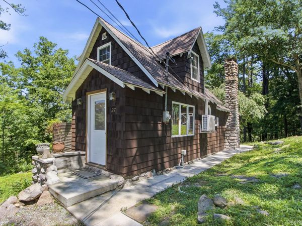 27 Rumsey Road, Greenwood Lake, NY 10925
