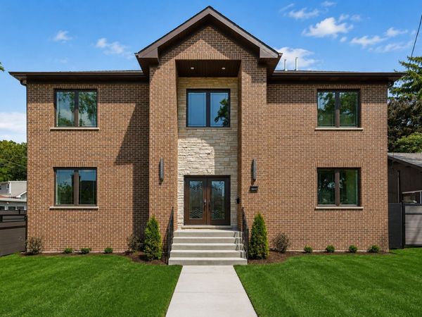 8640 Center Street , River Grove, IL 60171