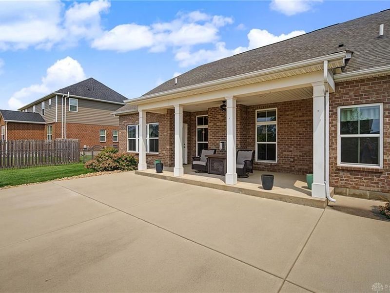 9613 Linden Brook Drive, Centerville, OH 45458 Photo 11