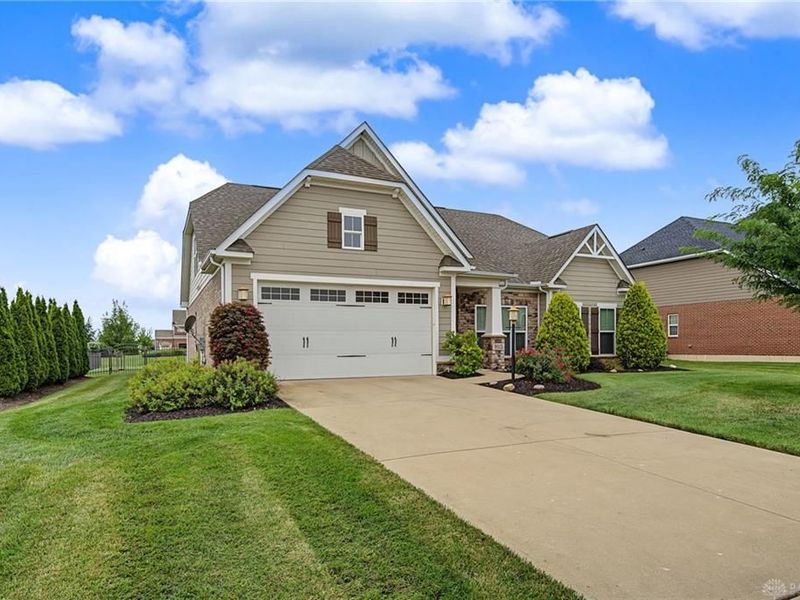 9613 Linden Brook Drive, Centerville, OH 45458 Photo 2