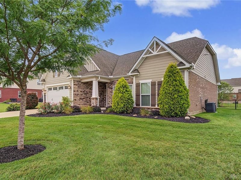 9613 Linden Brook Drive, Centerville, OH 45458 Photo 4