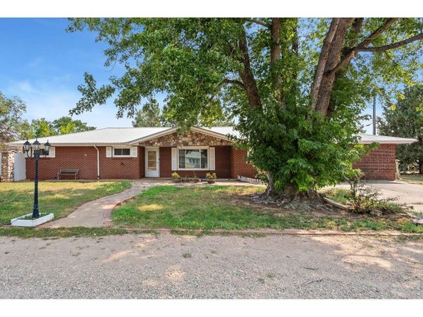 335 Mountain View Dr, Fort Collins, CO 80524