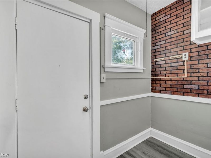 1659 Lee Road, Cleveland, OH 44118 Photo 25