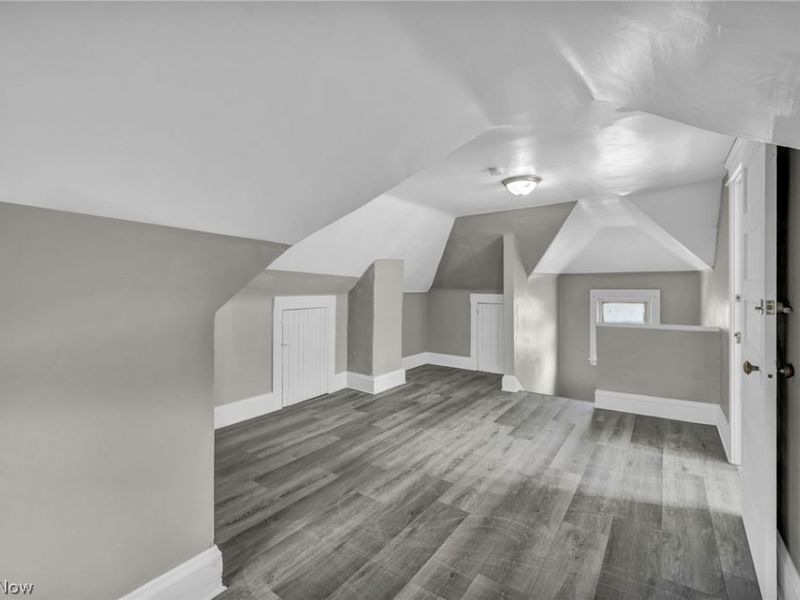 1659 Lee Road, Cleveland, OH 44118 Photo 31