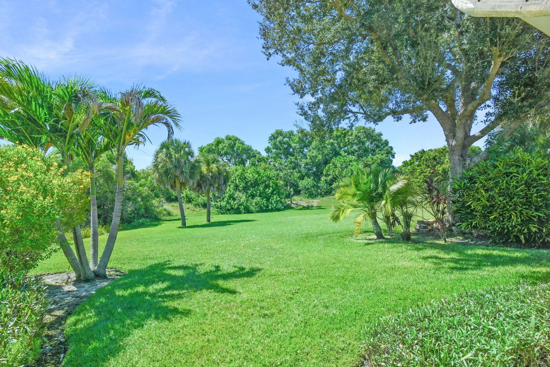 8016 SE Peppercorn Court, Hobe Sound, FL 33455 Photo