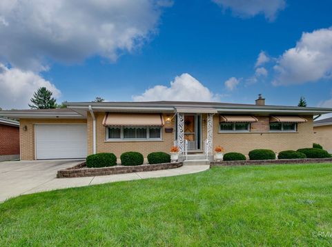 Main Photo