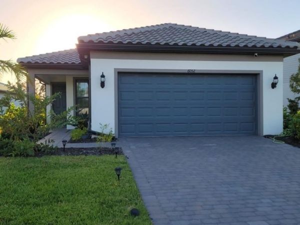 6052 BAYWOOD COURT , BRADENTON, FL 34211
