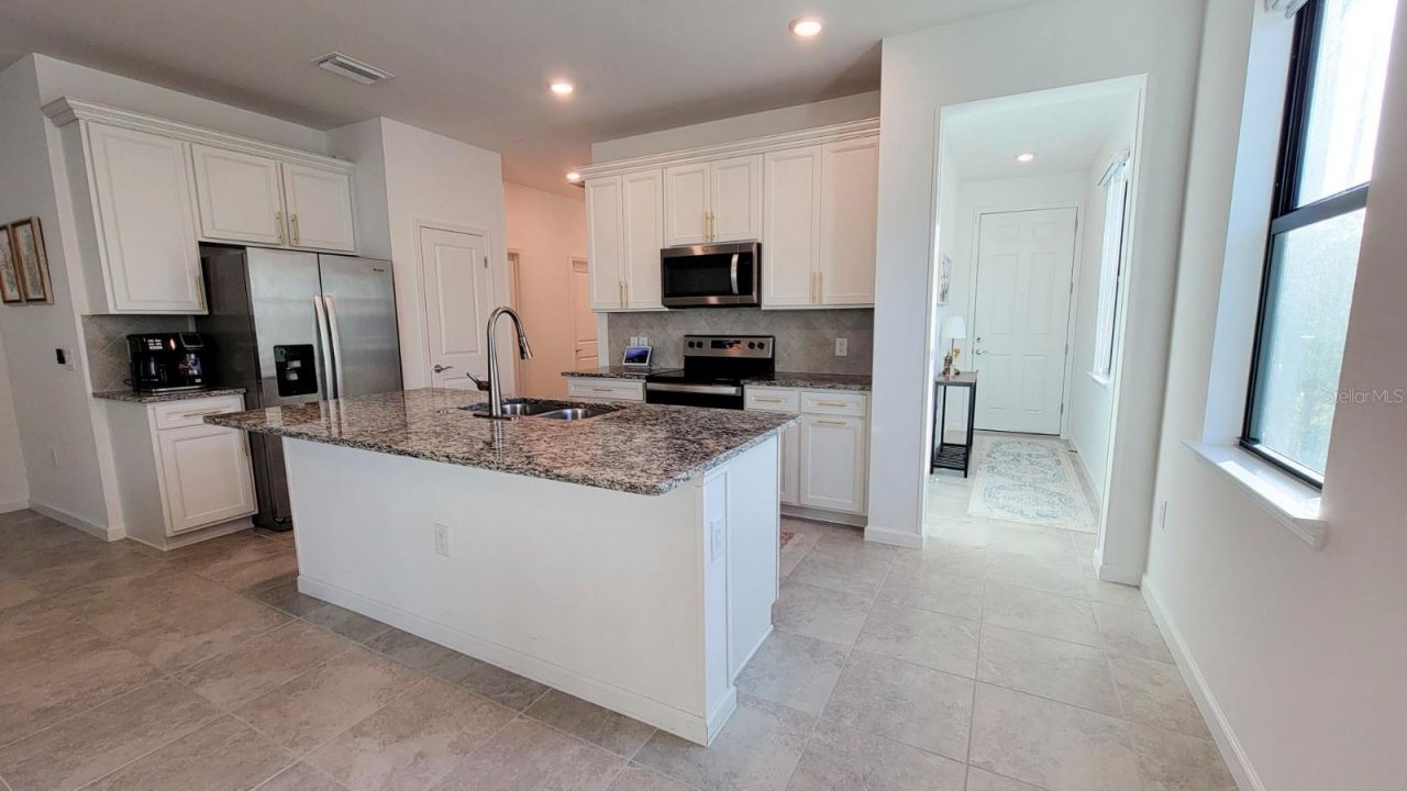 6052 Baywood Court, Bradenton, FL 34211 Photo
