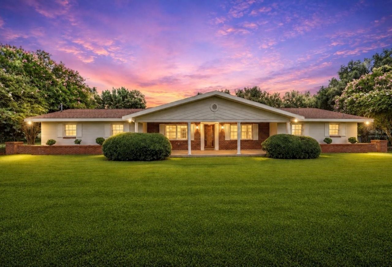 373 NW 95th Street, Ocala, FL 34475 Main Photo