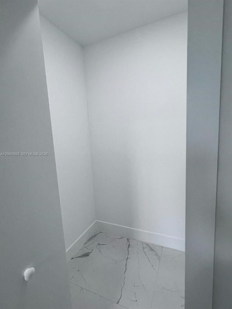 2100 NW 102nd St, Unit 1, Miami, FL 33147 Photo