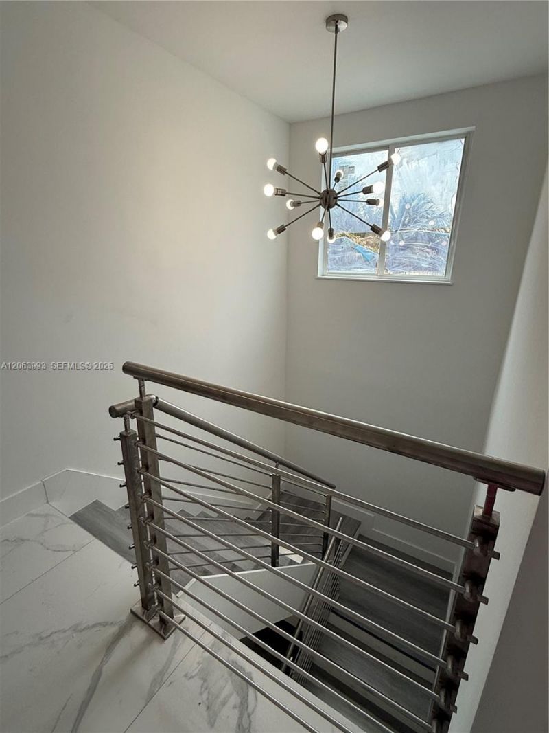 2100 NW 102nd St, Unit 1, Miami, FL 33147 Photo