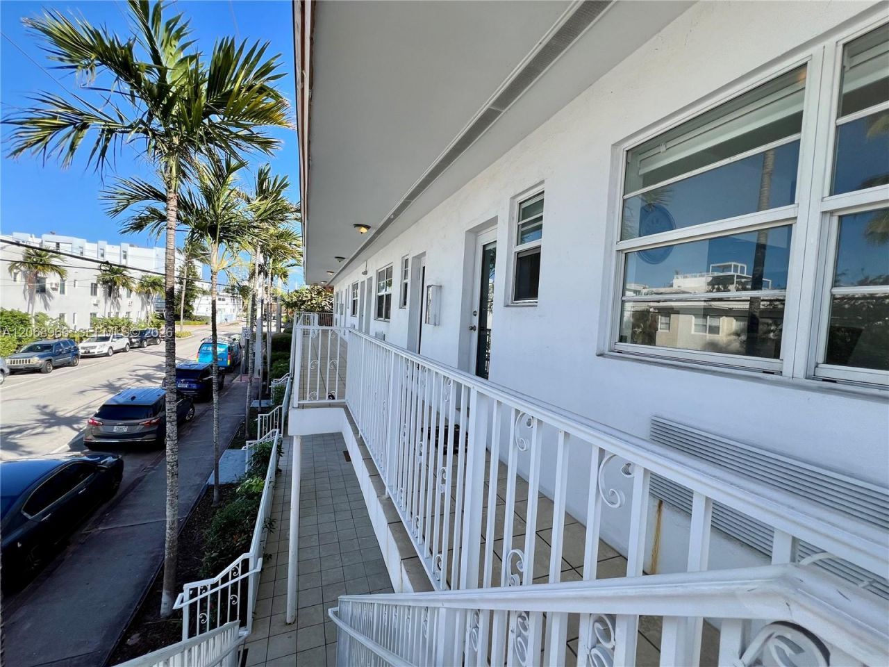 450 77th St , Unit 6, Miami Beach, FL 33141 Photo