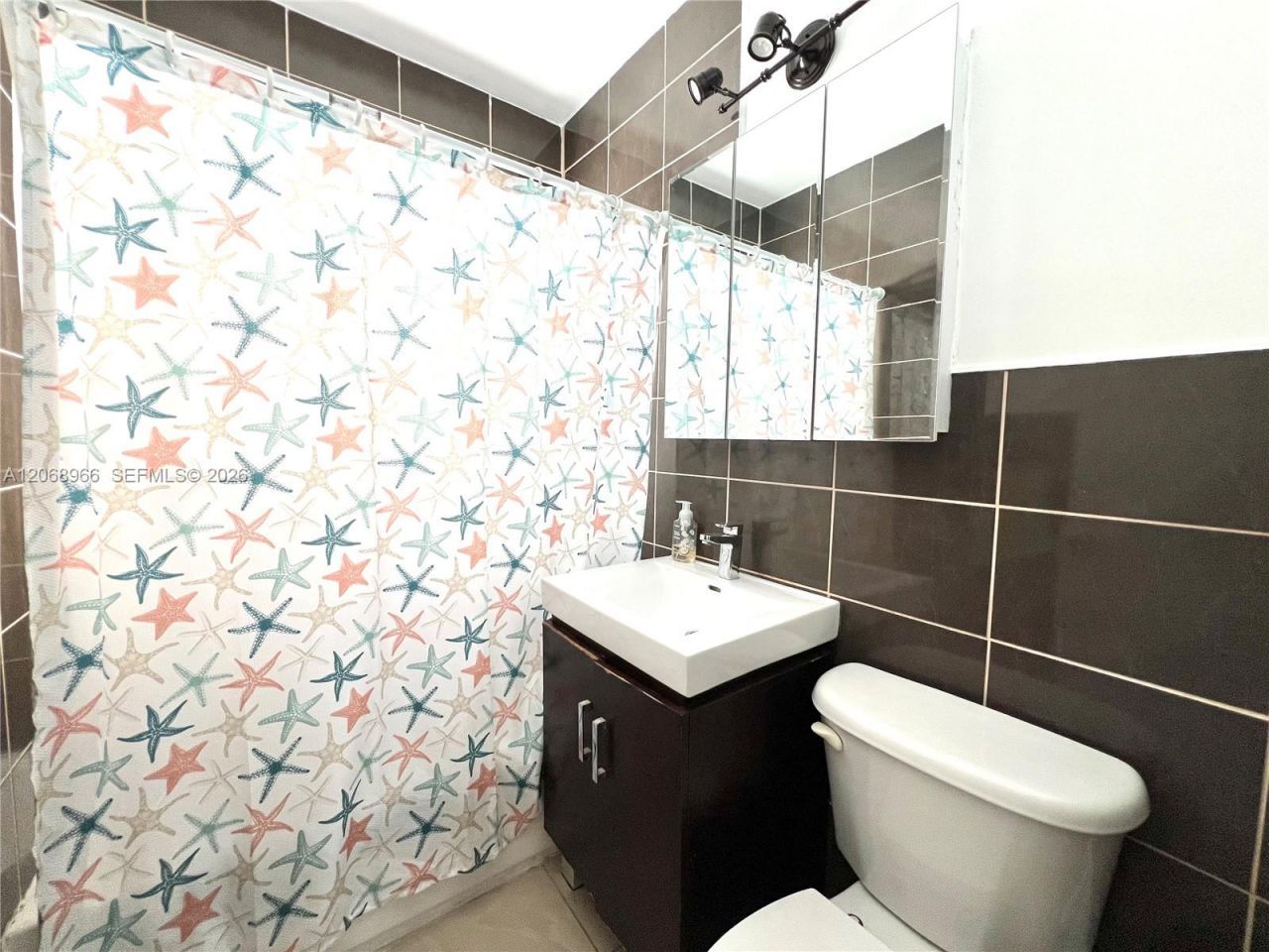 450 77th St , Unit 6, Miami Beach, FL 33141 Photo