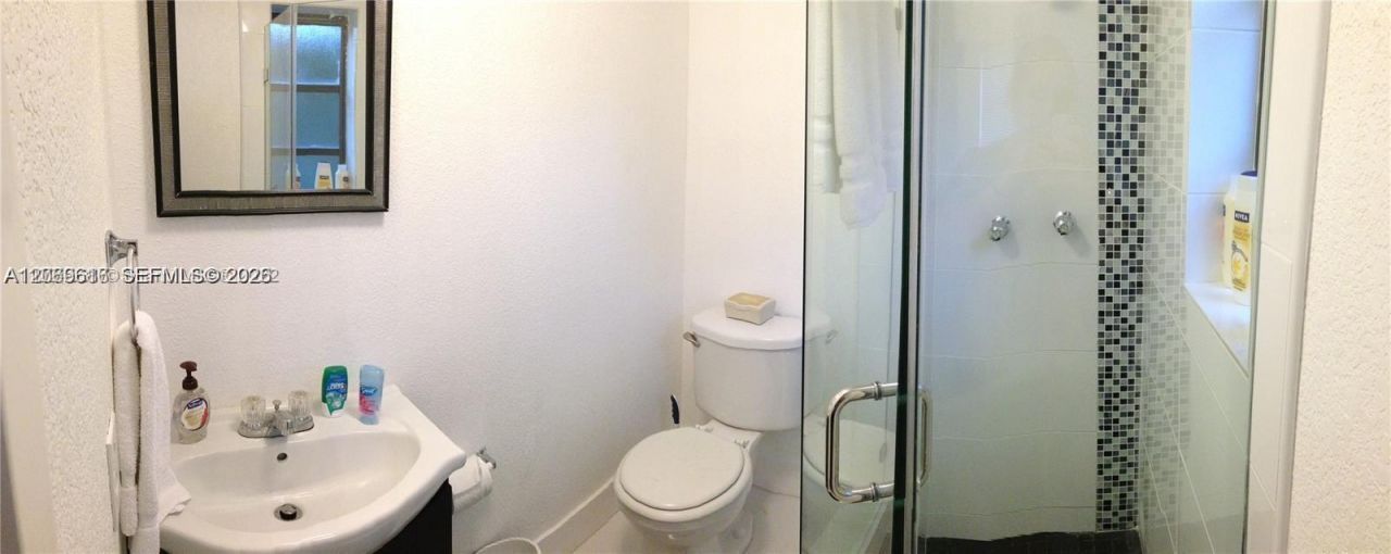 1222 Pizarro St , Unit 2, Coral Gables, FL 33134 Photo