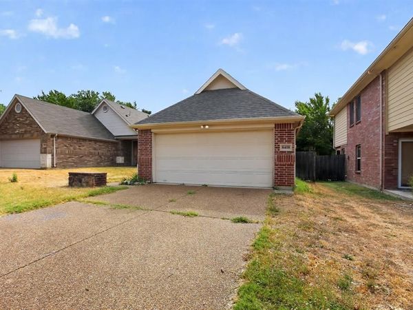 8418 Timberbrook Lane, Dallas, TX 75249