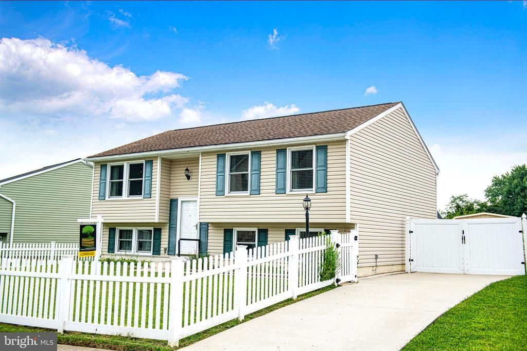 303 BRITTANY DRIVE , JOPPA, MD 21085