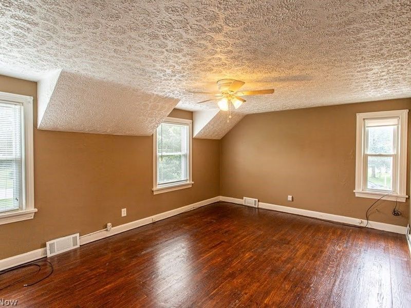 6714 Glendale Avenue, Youngstown, OH 44512 Photo 16
