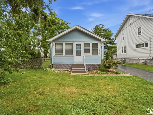 624 Palmwood Avenue, Monroe, MI 48161