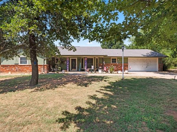 15137 Gateway Gardens Drive, Oklahoma City, OK 73165