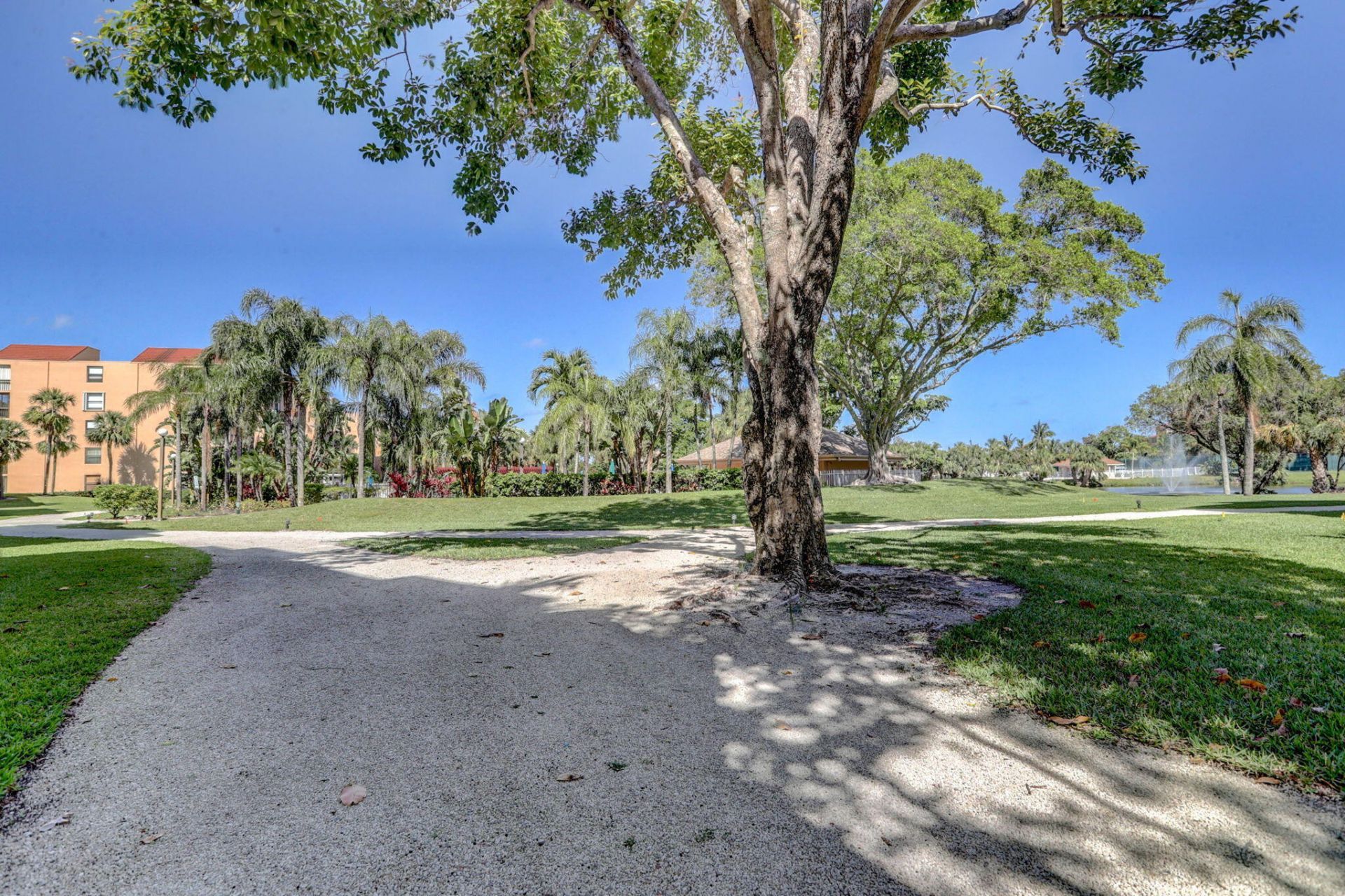 600 Egret Circle, Unit 7504, Delray Beach, FL 33444 Photo