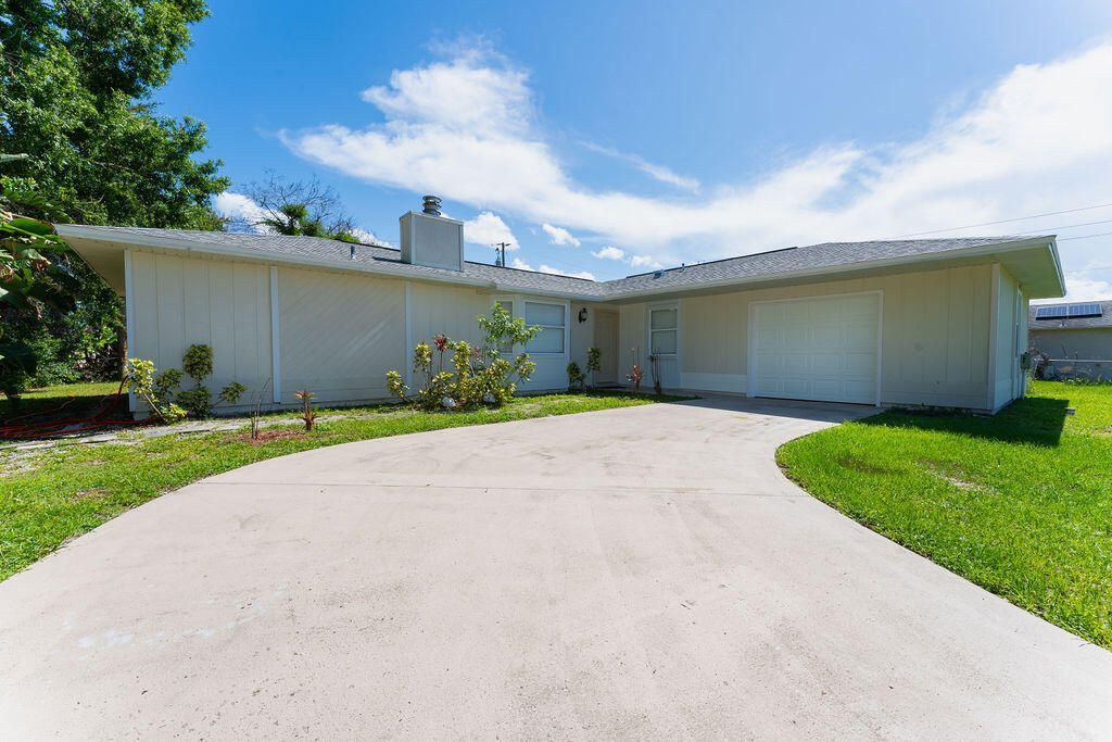1242 SW Parma Avenue, Port Saint Lucie, FL 34953 Photo