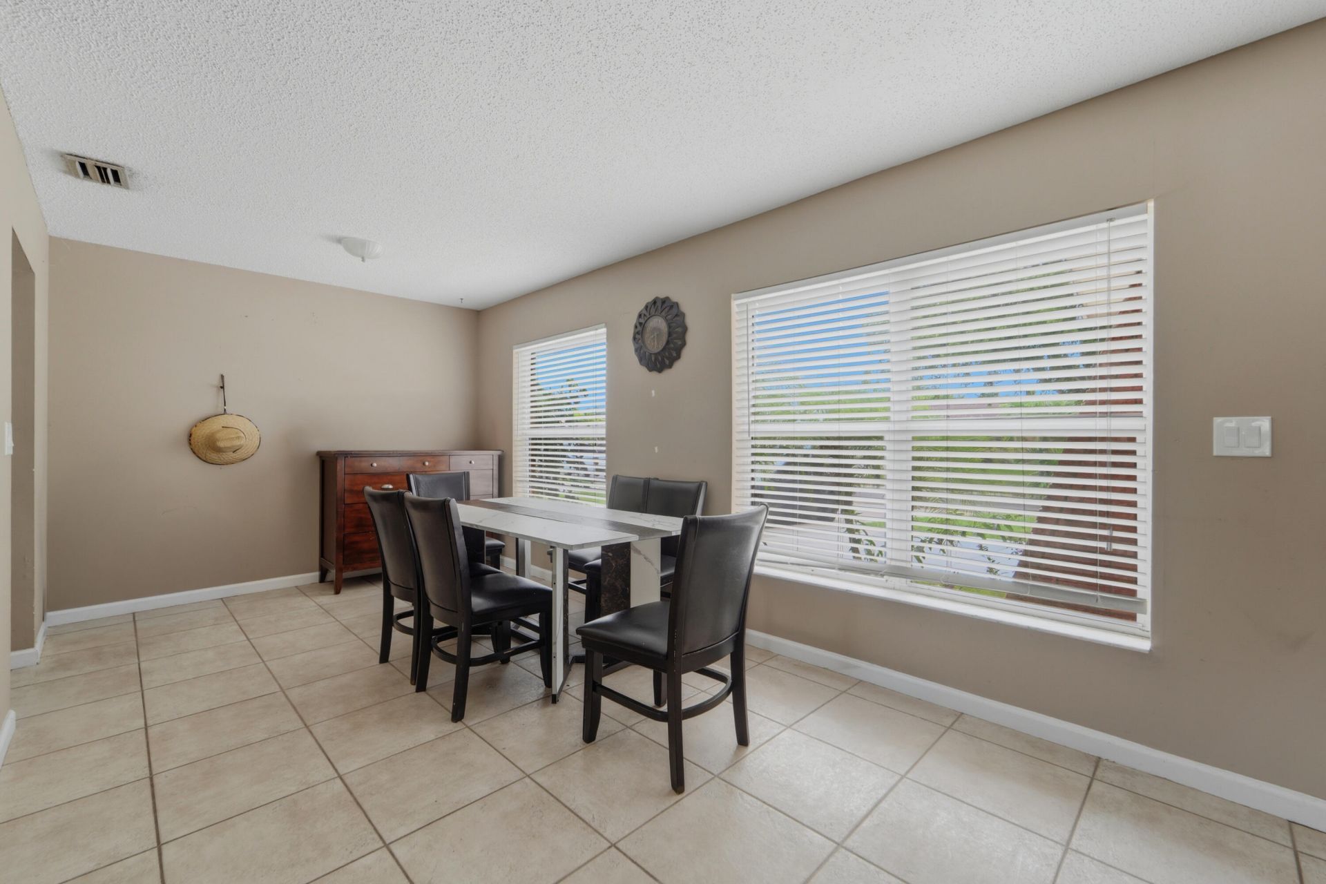 278 Sandpiper Avenue, Royal Palm Beach, FL 33411 Photo