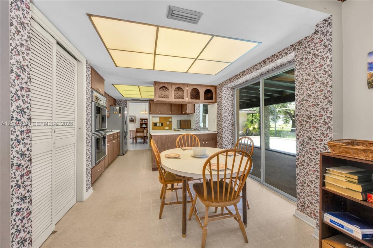 11800 SW 72nd Ave, Pinecrest, FL 33156 Photo
