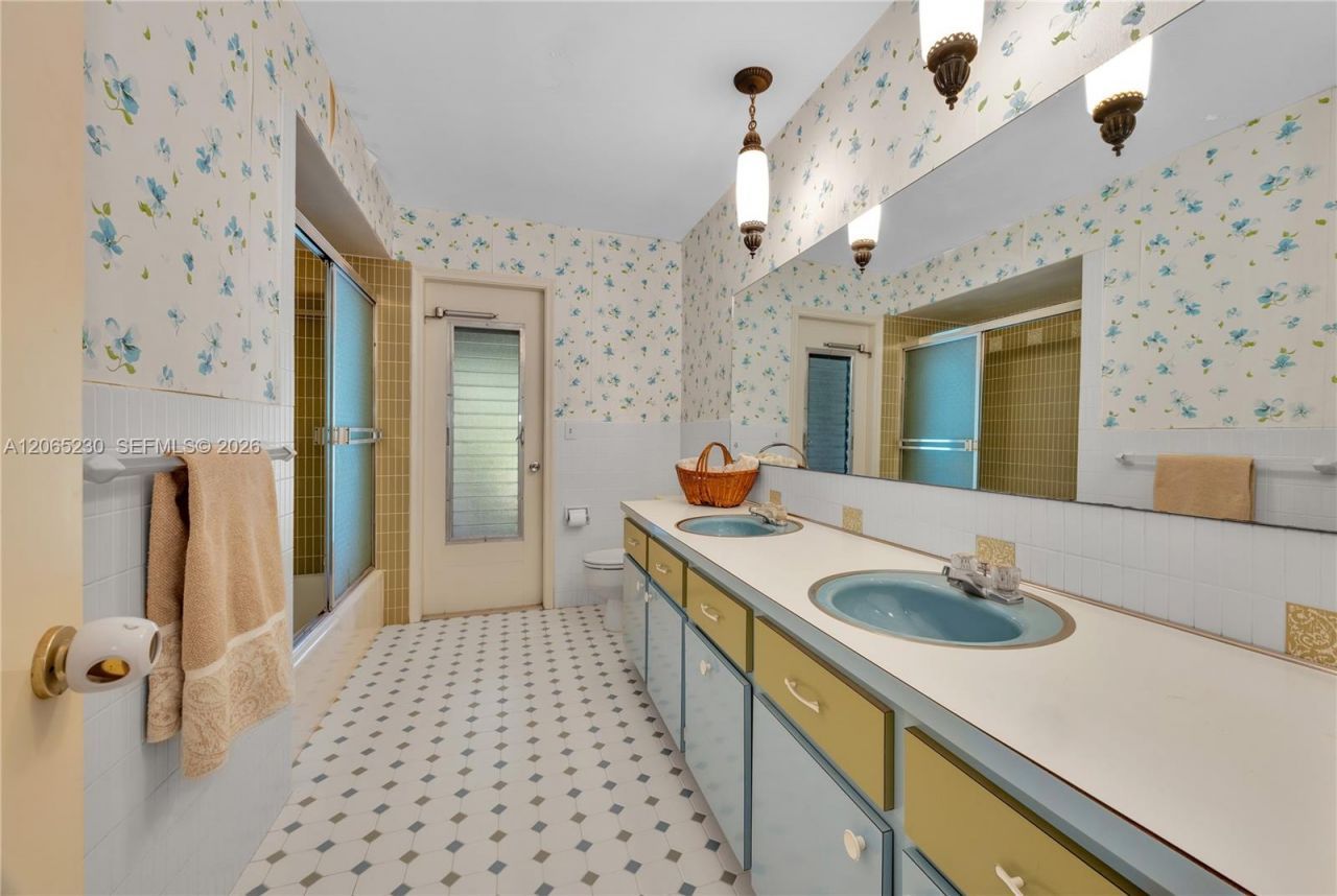 11800 SW 72nd Ave, Pinecrest, FL 33156 Photo