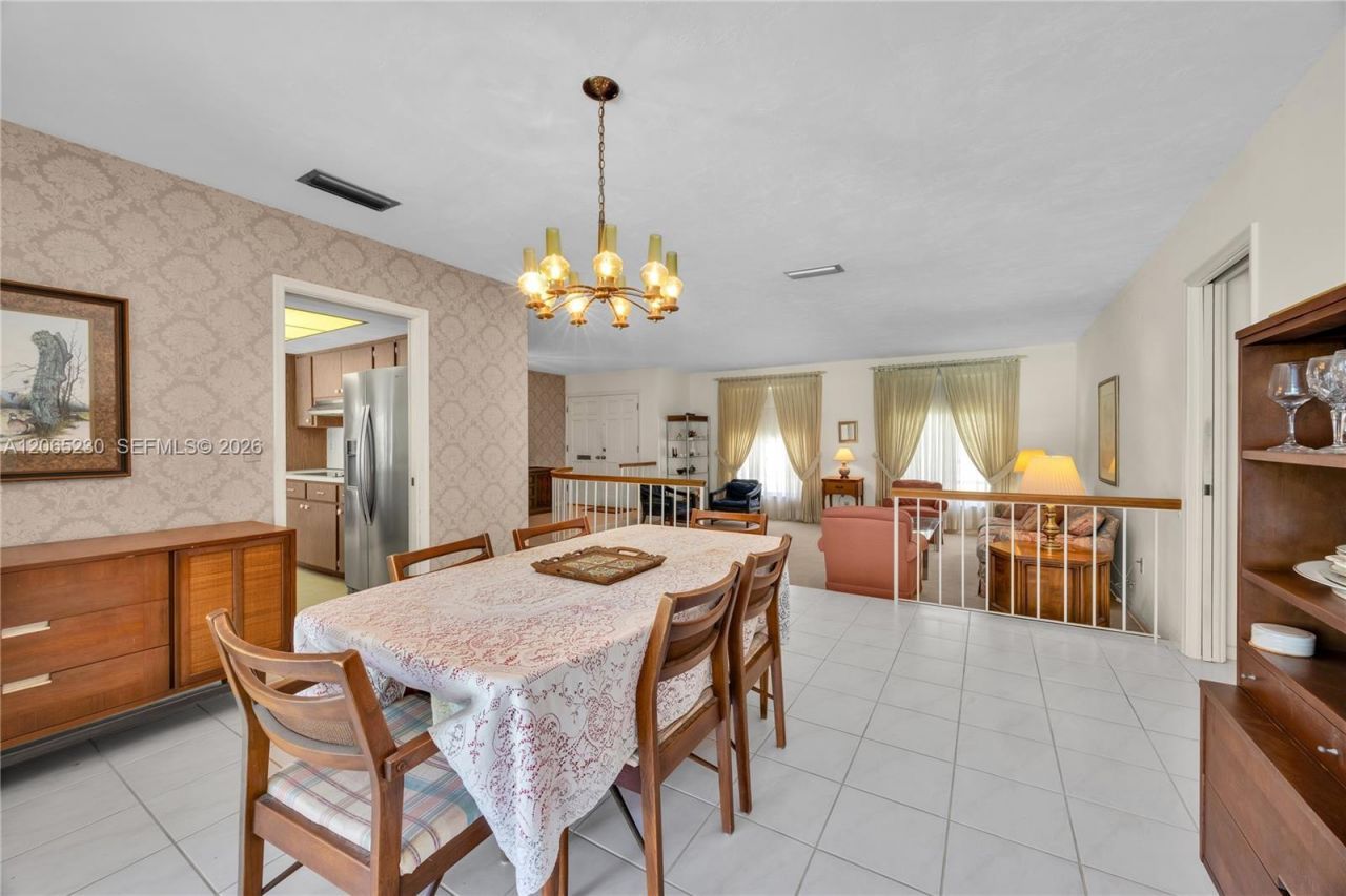 11800 SW 72nd Ave, Pinecrest, FL 33156 Photo