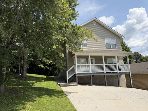 640 Lloyd Huskey Road, Pigeon Forge, TN 37863