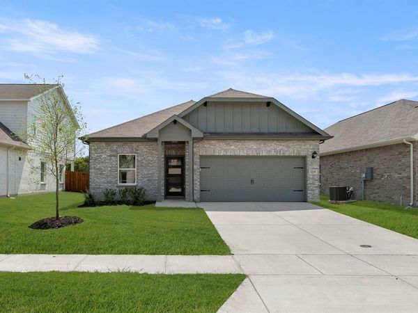 1239 Anderson Drive, Trenton, TX 75490