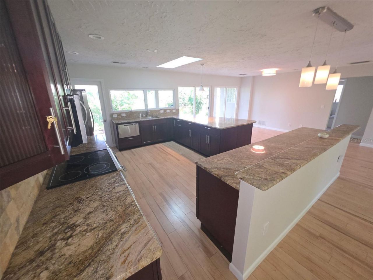 7708 NW 9th Ave Drive, Bradenton, FL 34209 Photo