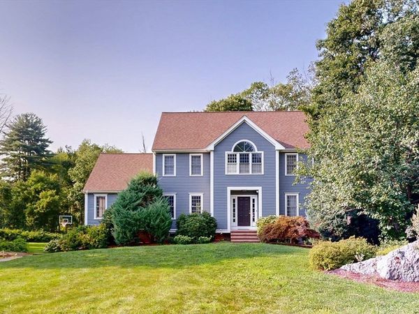 79 Summer St, Walpole, MA 02071
