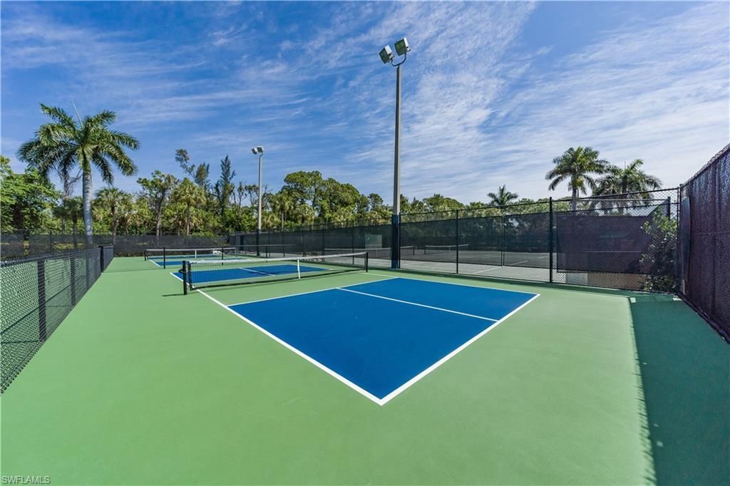 425 Wildwood Ln , Naples, FL 34105 Photo