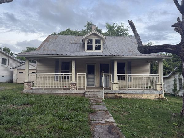 852 N Brown St , Springfield, TN 37172