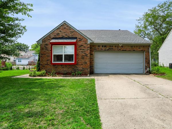 7854 Park North Circle, Indianapolis, IN 46260