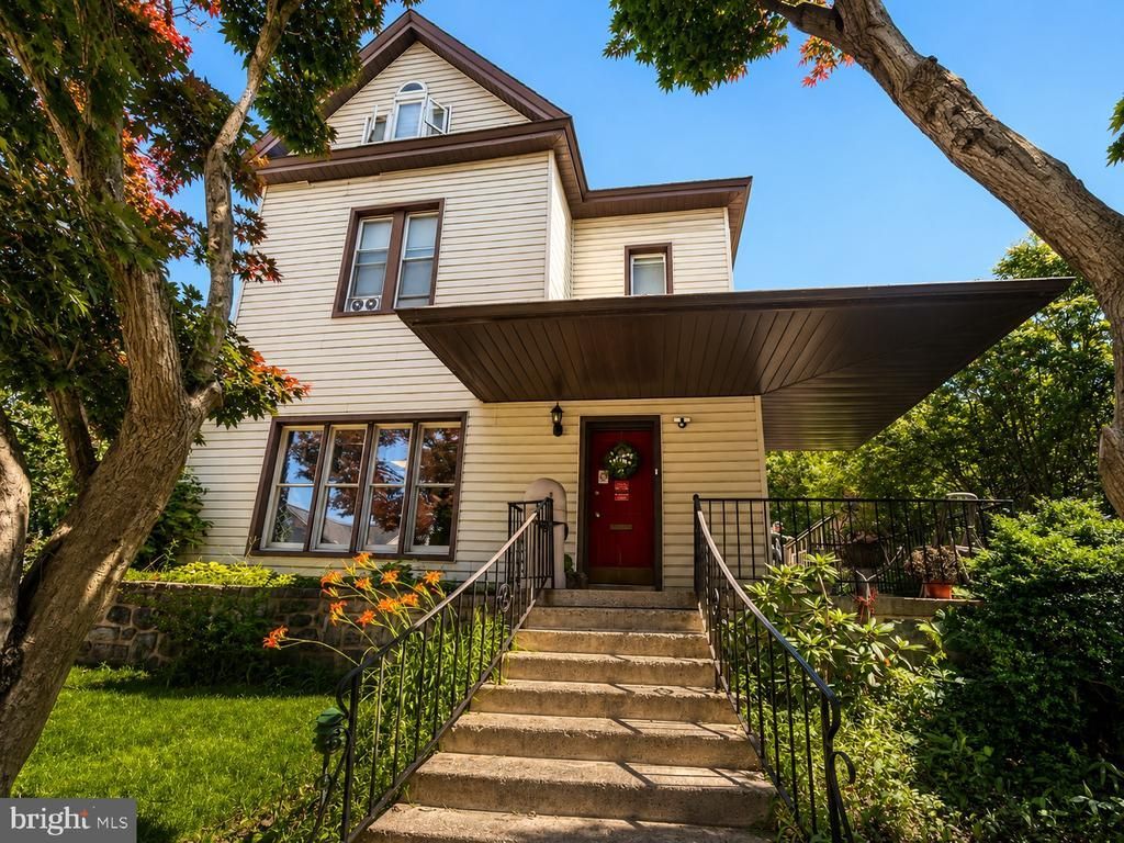 483 N FRONT STREET , STEELTON, PA 17113