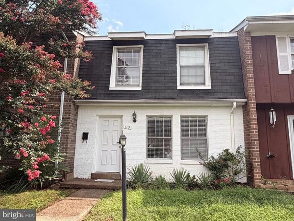 115 E CONCORD COURT, STERLING, VA 20164