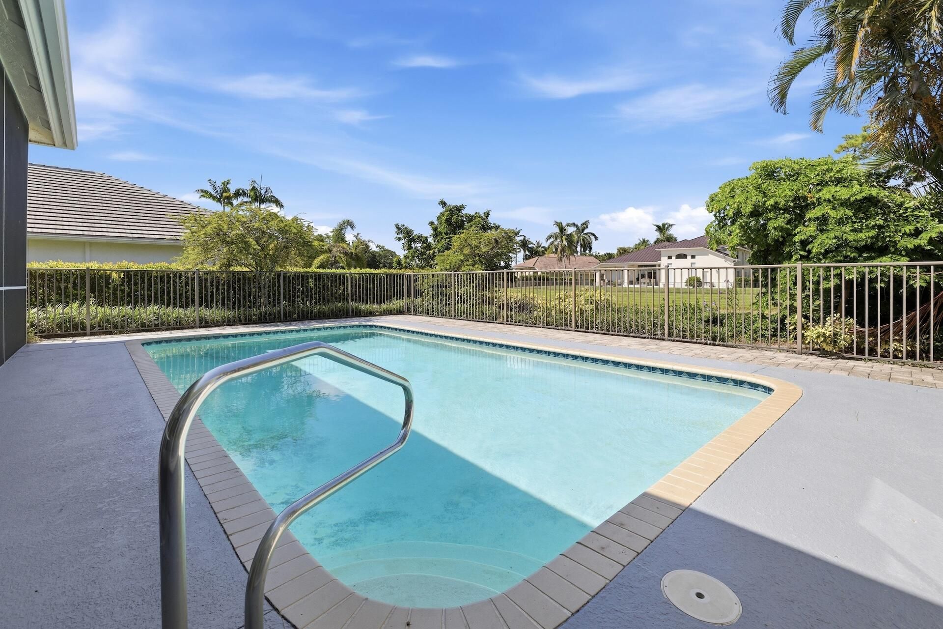 533 Cypress Green Circle, Wellington, FL 33414 Photo